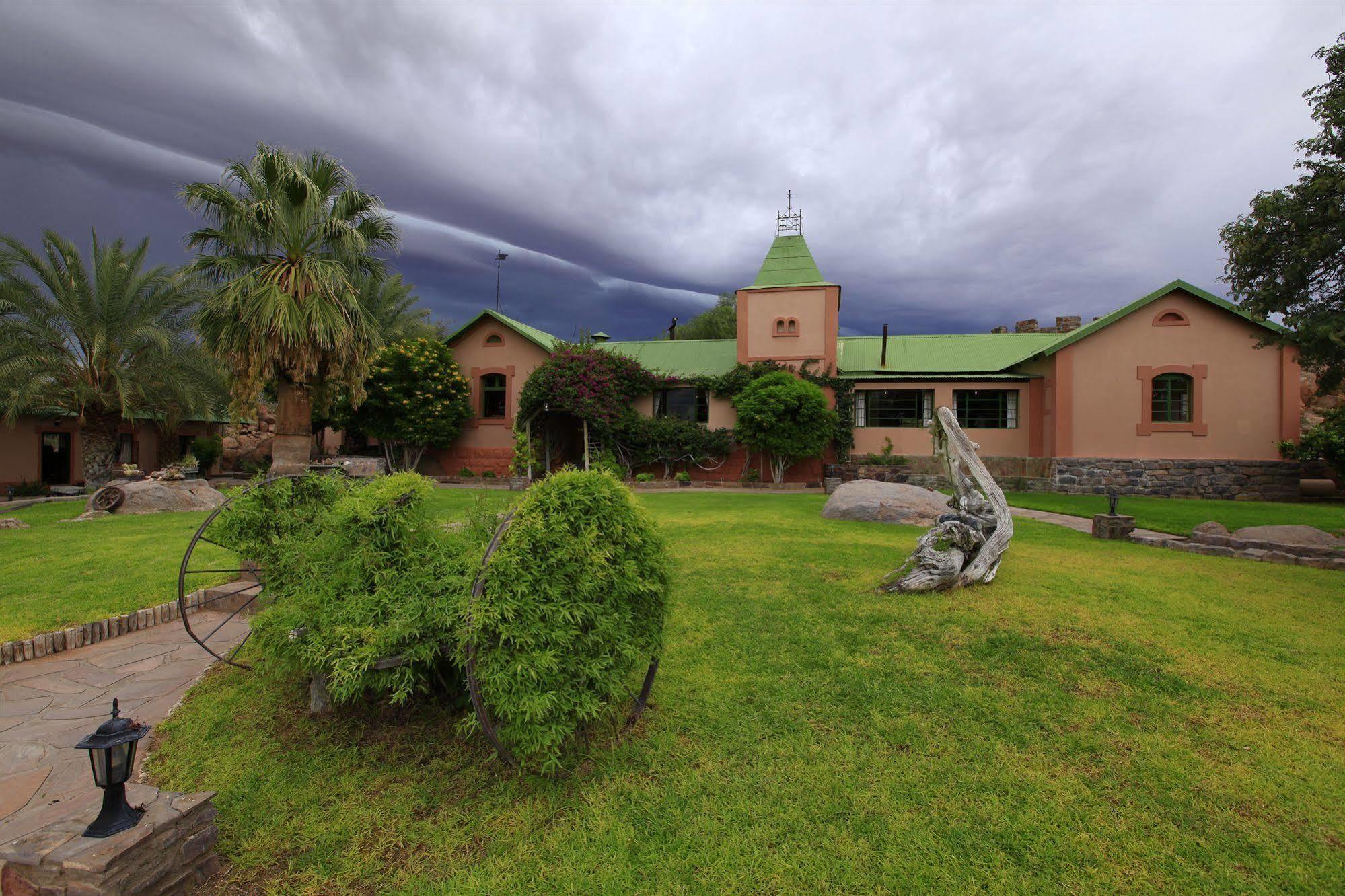 Gondwana Canyon Lodge Kanebis Bagian luar foto
