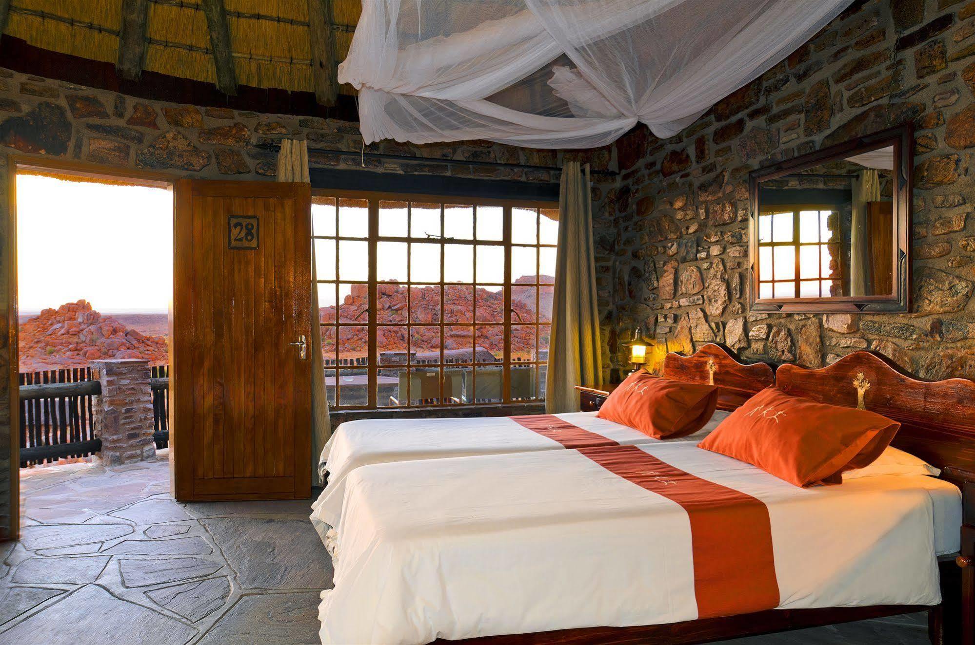Gondwana Canyon Lodge Kanebis Bagian luar foto