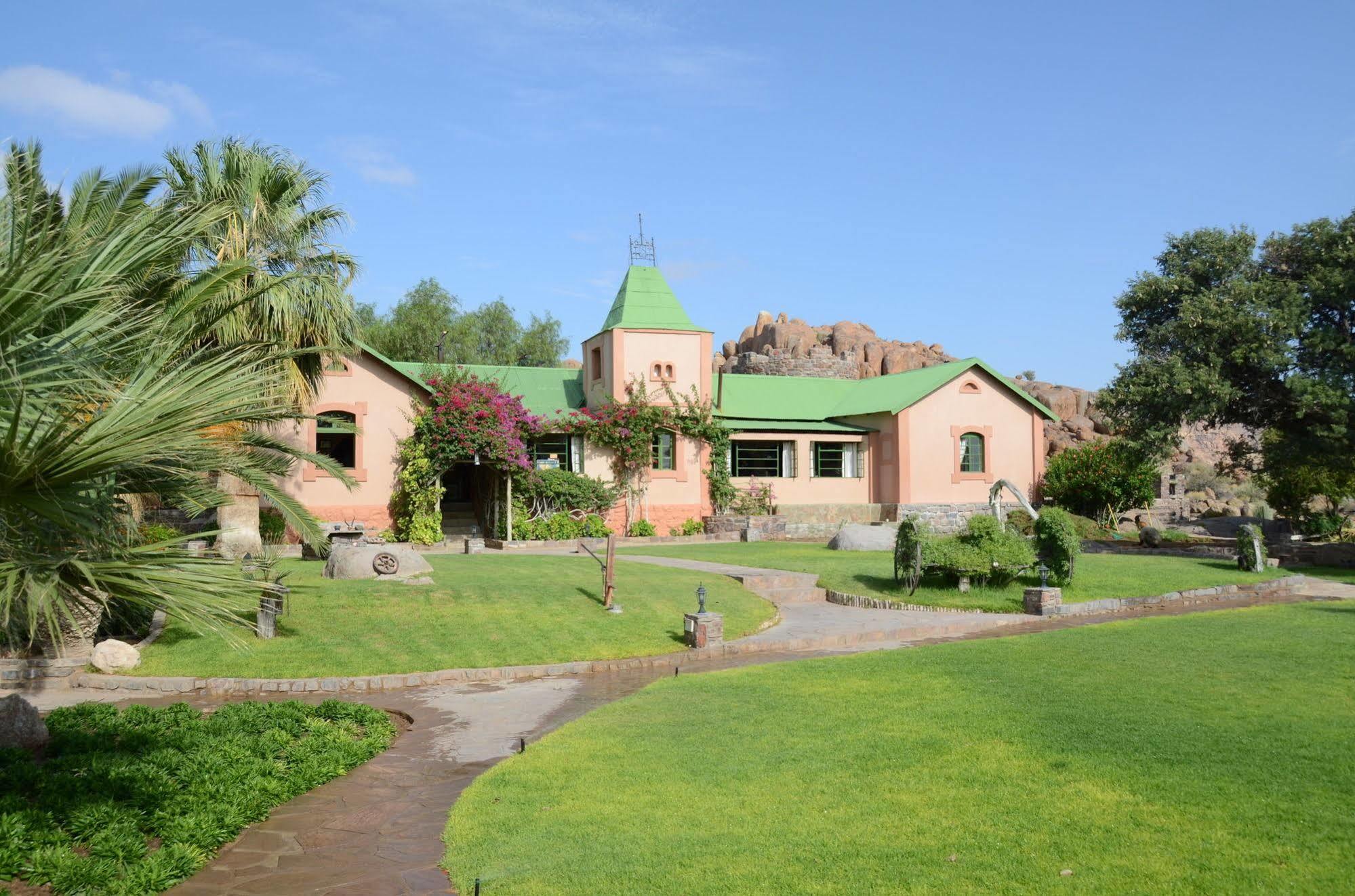 Gondwana Canyon Lodge Kanebis Bagian luar foto