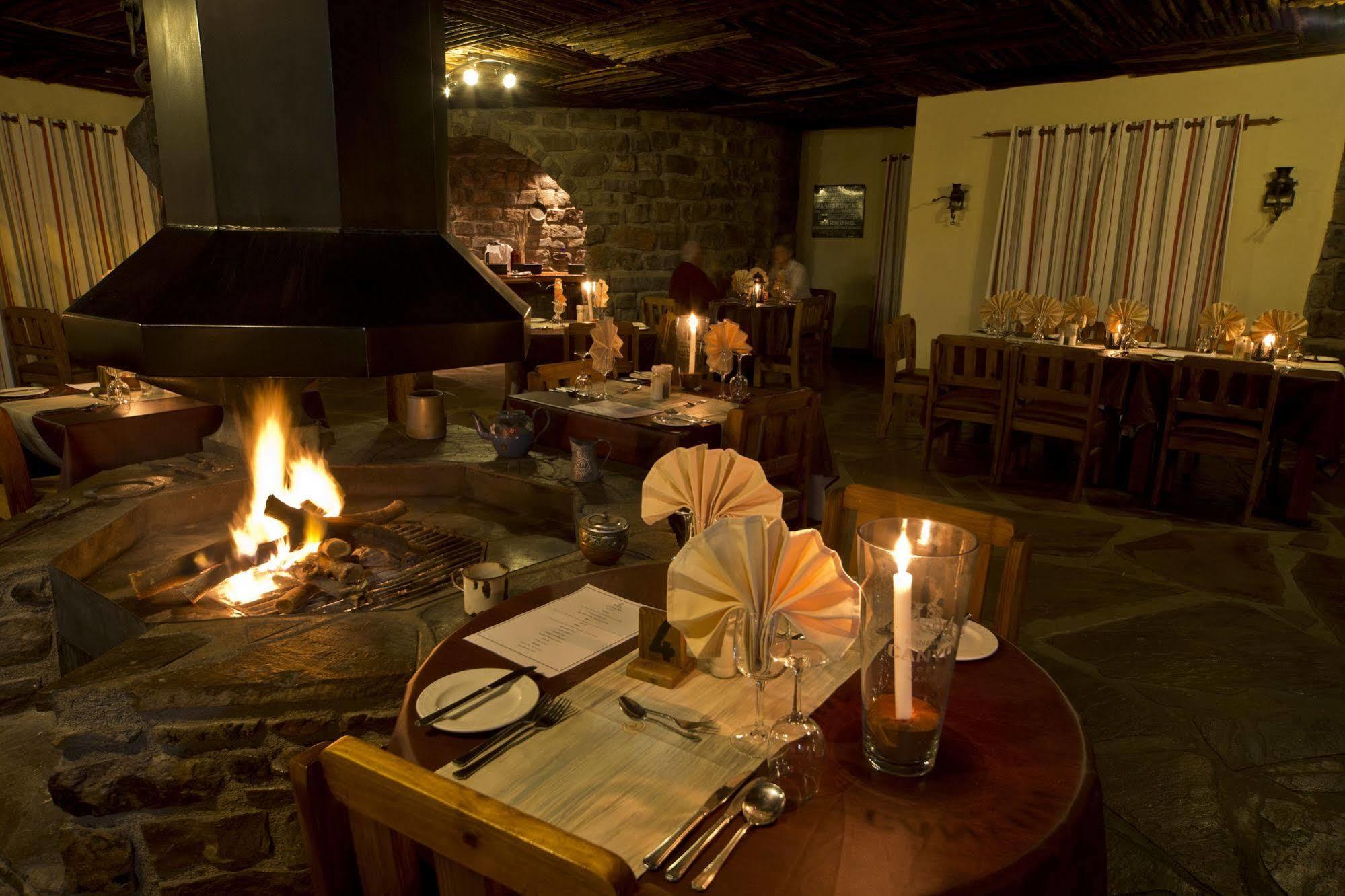 Gondwana Canyon Lodge Kanebis Bagian luar foto